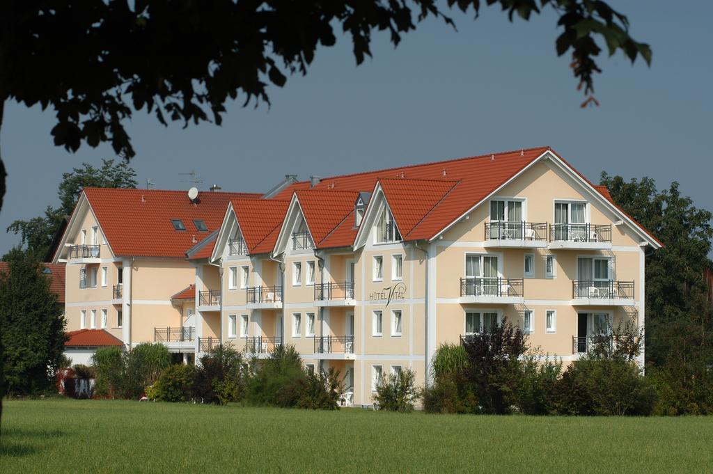 Vallaster Appartements Bad Fussing Bagian luar foto